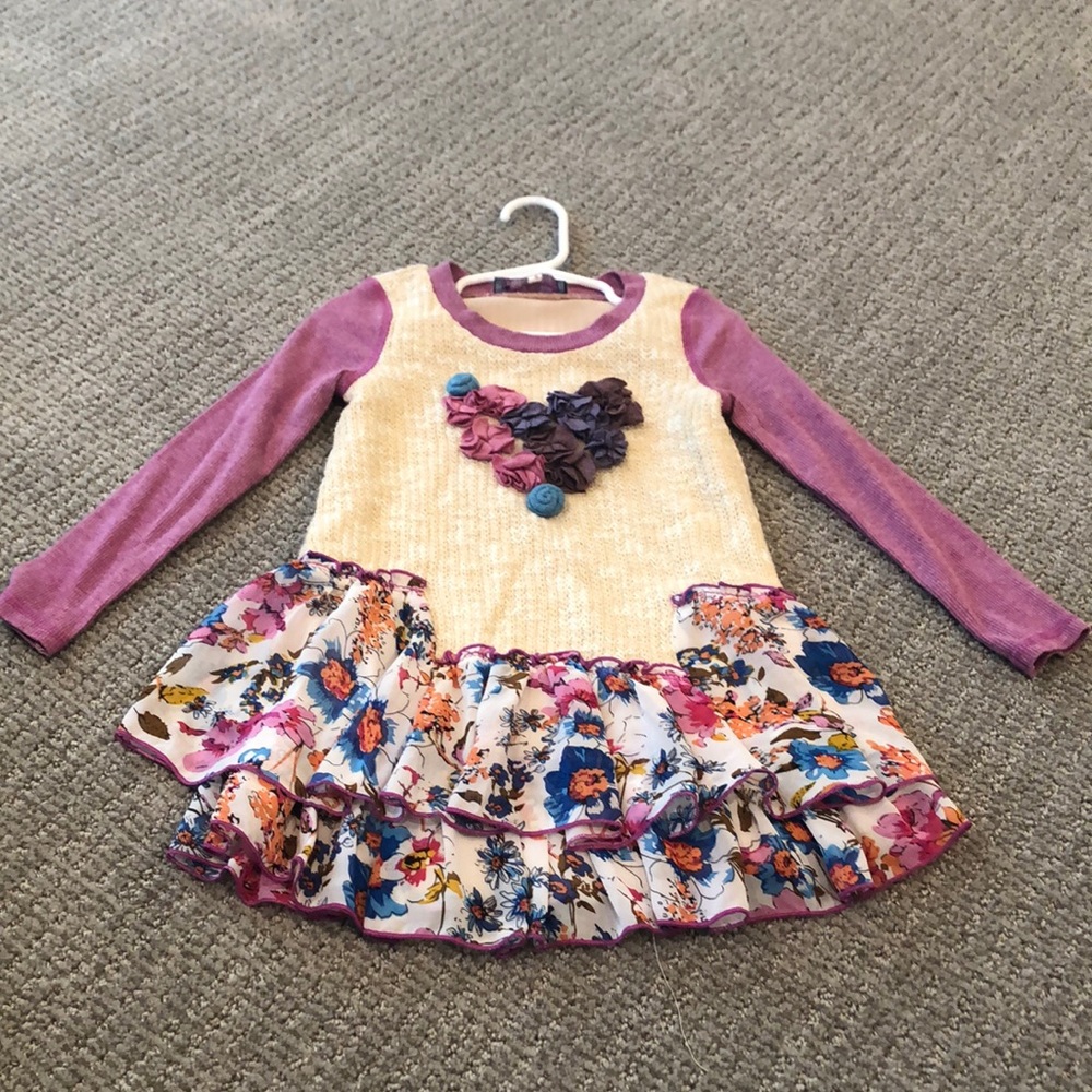 Girls dress